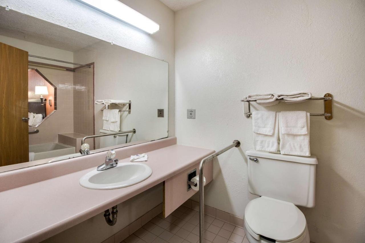 Motel 6-Marion, Il Εξωτερικό φωτογραφία
